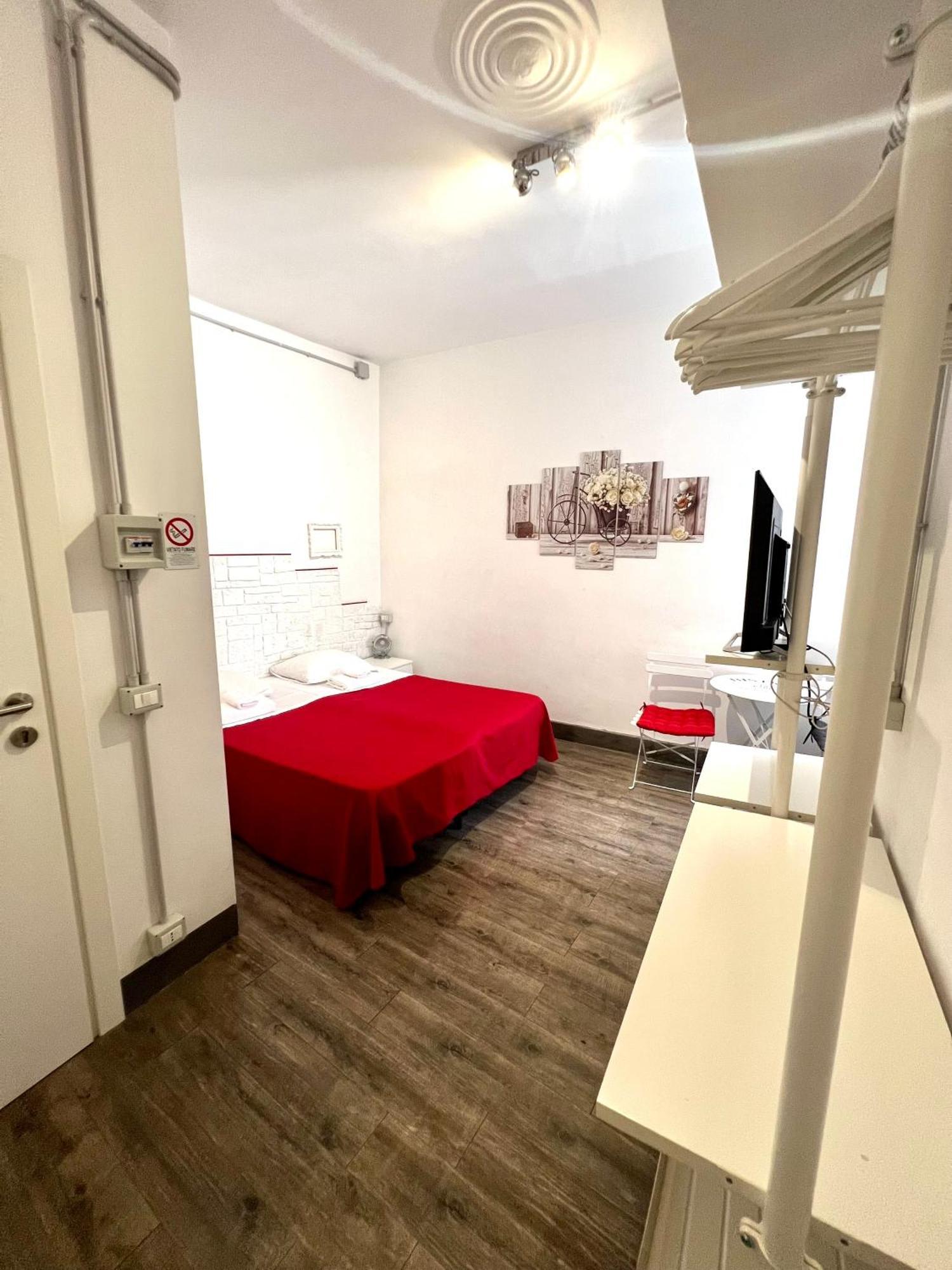 Relais Cola Di Rienzo Bed & Breakfast Rome Exterior photo