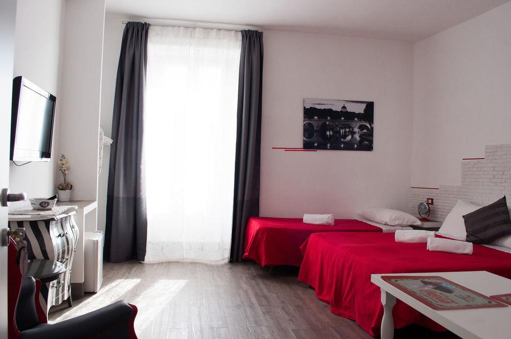Relais Cola Di Rienzo Bed & Breakfast Rome Exterior photo