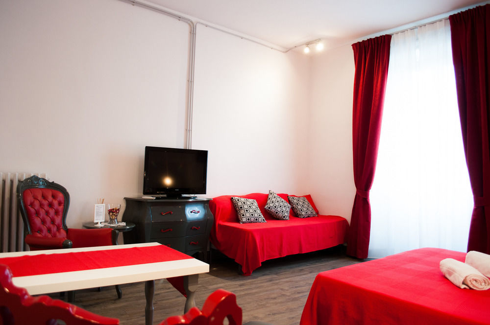 Relais Cola Di Rienzo Bed & Breakfast Rome Exterior photo