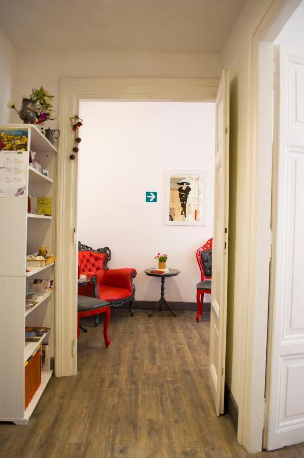 Relais Cola Di Rienzo Bed & Breakfast Rome Exterior photo