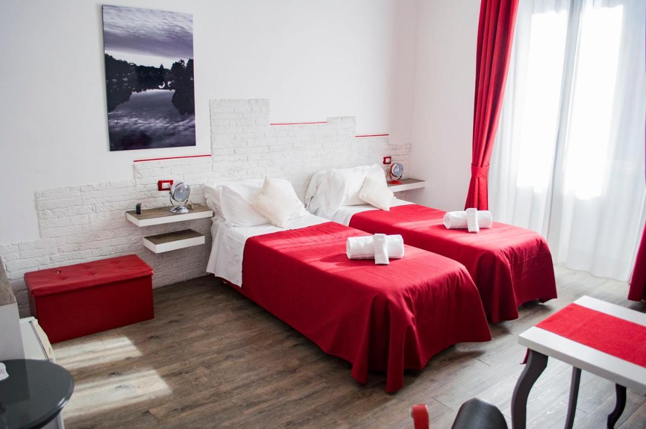 Relais Cola Di Rienzo Bed & Breakfast Rome Exterior photo